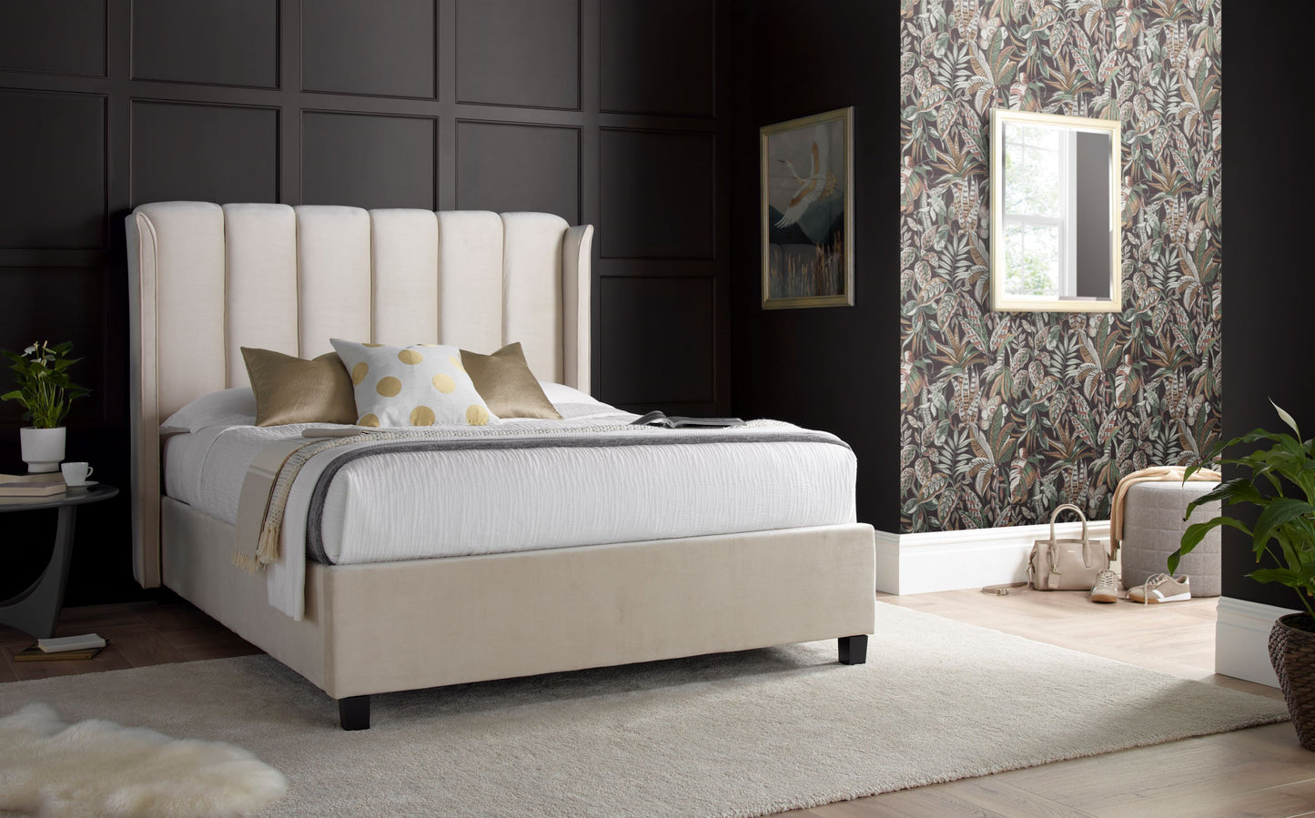 Aurora Velvet Ottoman Bed – Art Deco Winged Headboard with Foot-End Storage
