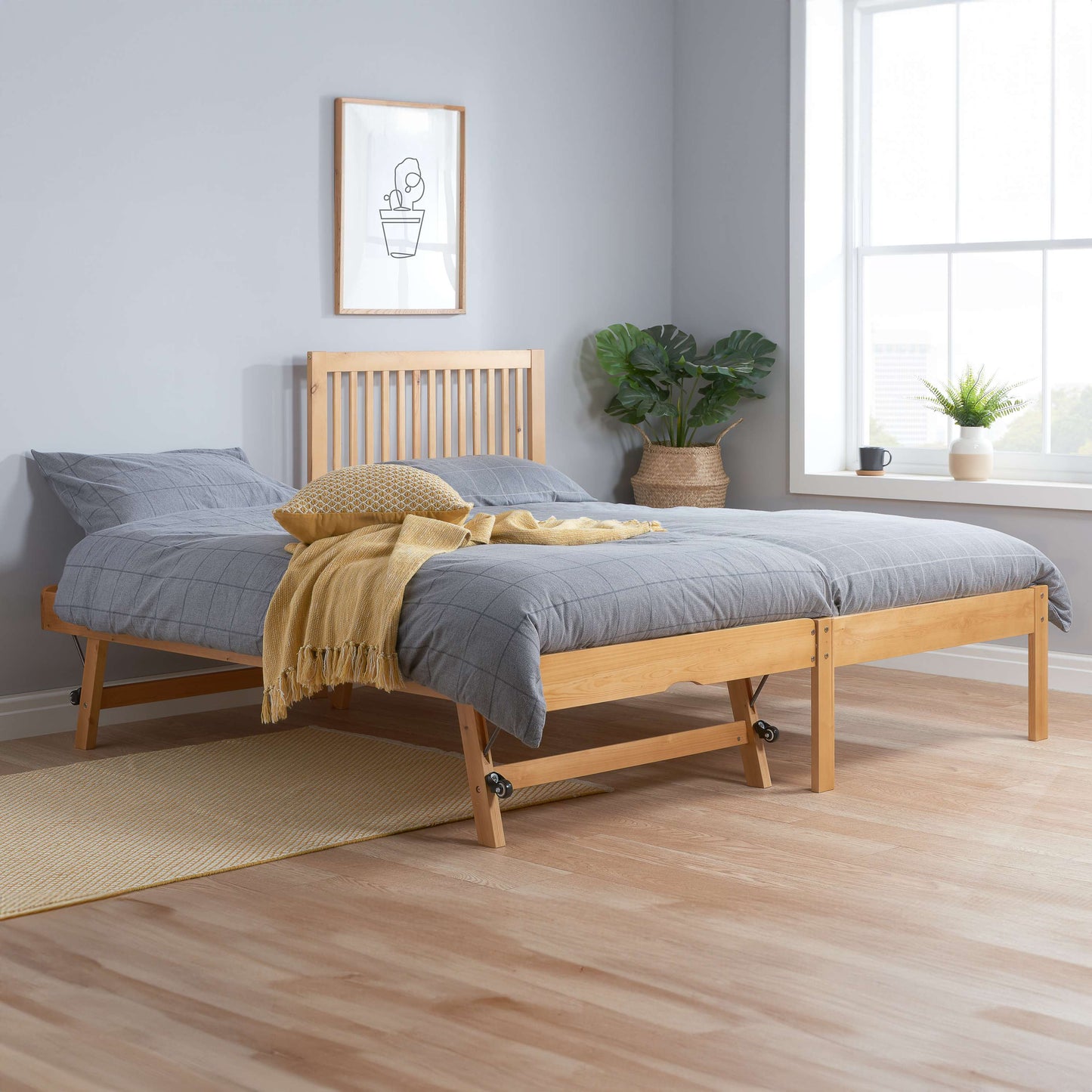 Buxton Pine Guest Bed with Trundle – Compact, Stylish, Space-Saving