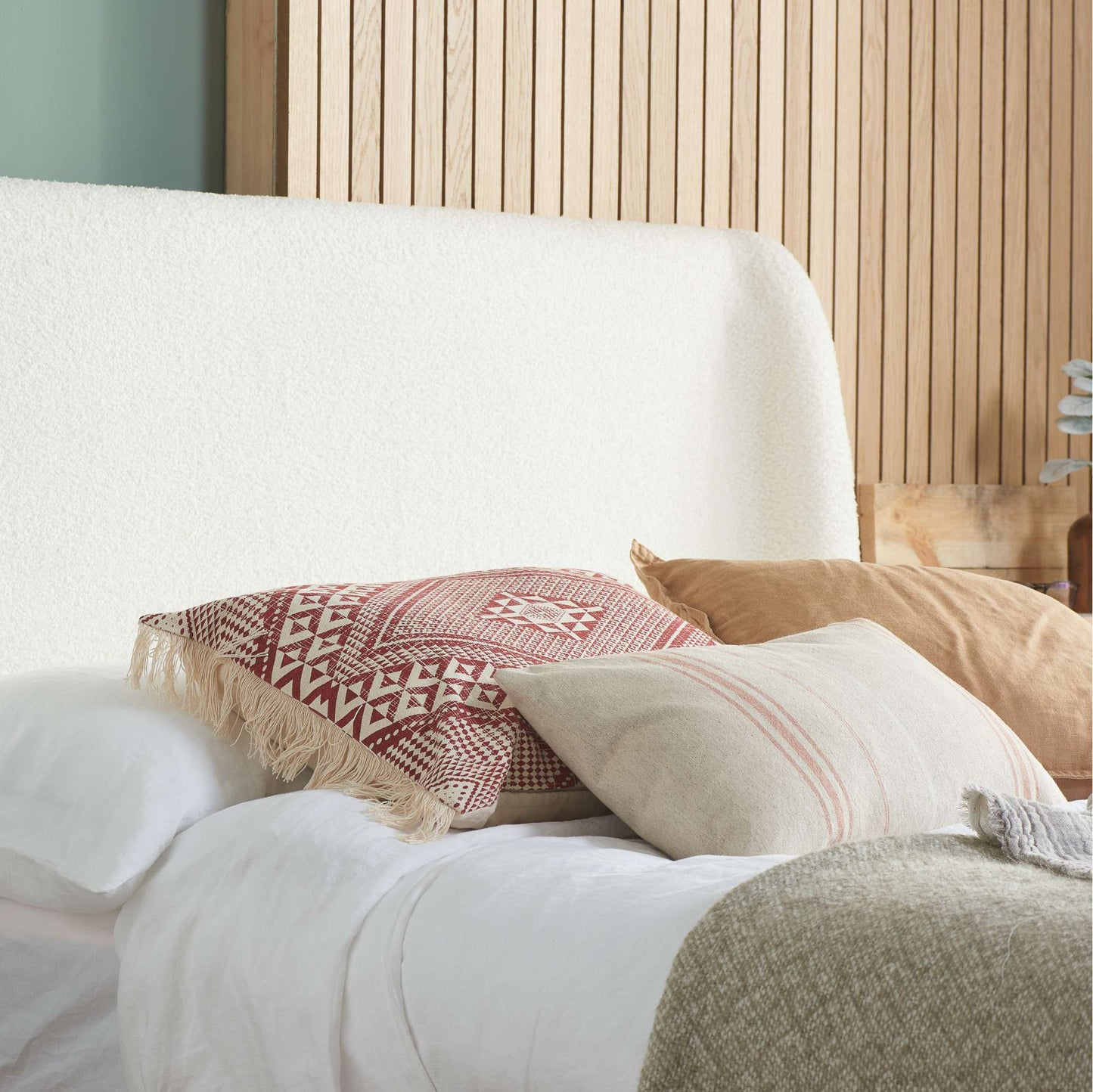 Halfden Ottoman Bed - Upholstered Ottoman Bed (Grey & White)