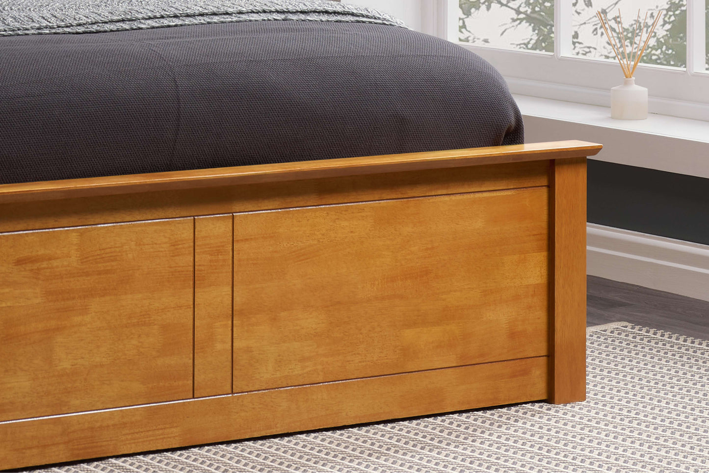 Phoenix Wooden Ottoman Bed Frame – With generous underbed storage