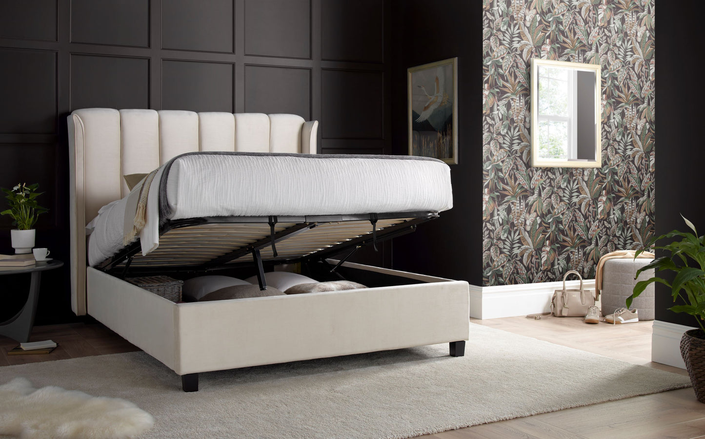 Aurora Velvet Ottoman Bed – Art Deco Winged Headboard with Foot-End Storage